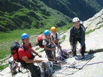 Ecole d'aventure CAF Toulouse-juillet 2008�C.Biard