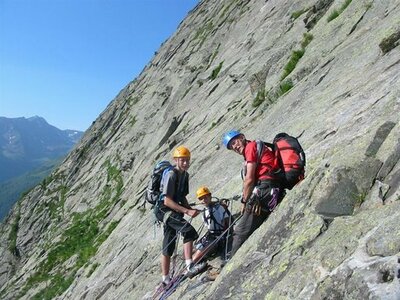 Ecole d'aventure CAF Toulouse-juillet 2008�C.Biard