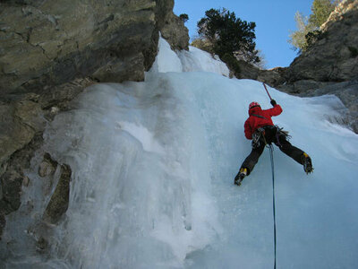 Groupe alpinisme promotion 74 - Cascade - mars08 �Batoux