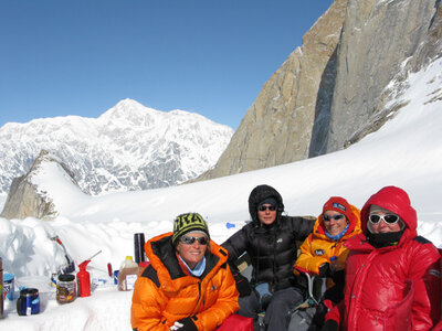 Camp de base Ruth Canal, les filles