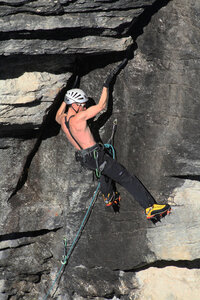 Dry tooling dans le canyon