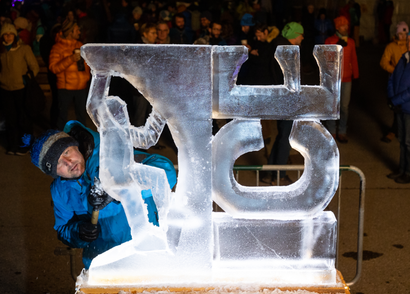 L'ICE, un concentré d'animations. Ici une démonstration de sculpture sur glace. © Pema L'ICE, un concentré d'animations. Ici une démonstration de sculpture sur glace. © Pema
