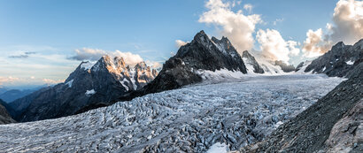 Panorama sur le glacier blanc, Thibaut Blais Panorama sur le glacier blanc, Thibaut Blais